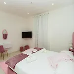 Partenope 4*
