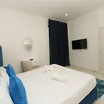 Partenope Гостевой дом 4*