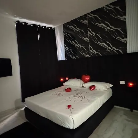 Гостевой дом Partenope 4*