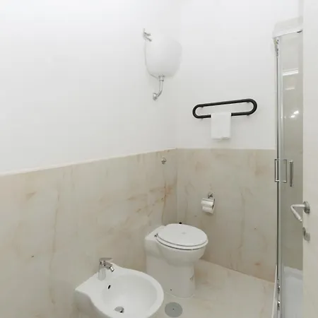 Partenope 4*