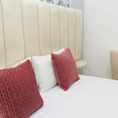 Partenope 4* Neapol